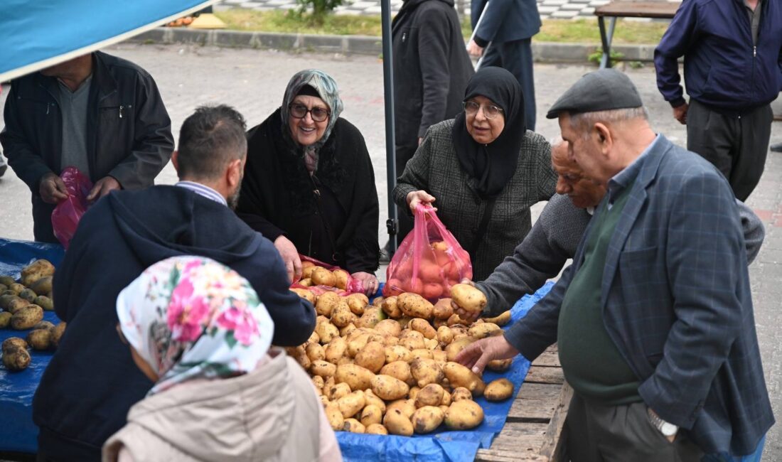 Emirdağ Belediyesi tarafından hizmete sunulan Cumartesi Pazarı, bölgenin en uygun