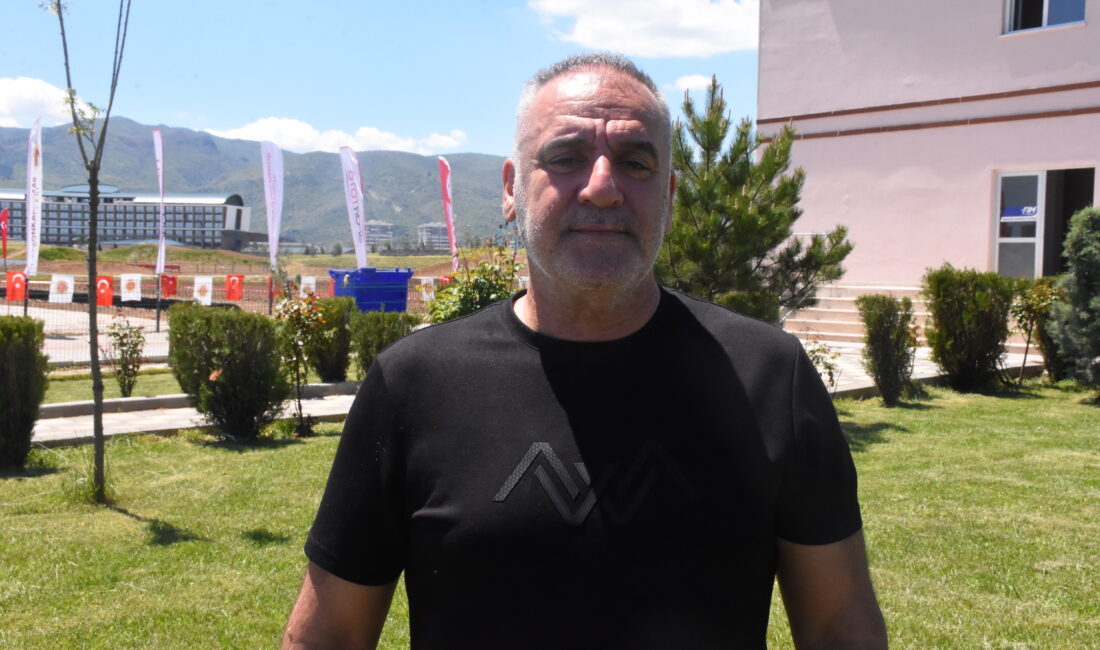 Türkiye Motosiklet Federasyonu (TMF) Başkan Vekili Ogün Baysan, Afyonkarahisar'da düzenlenen