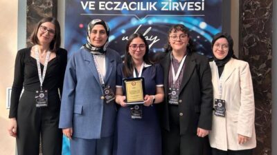 AFSÜ Eczacılık Fakültesi 4. sınıf öğrencisi Ecem Güldar, Ankara Eczacı