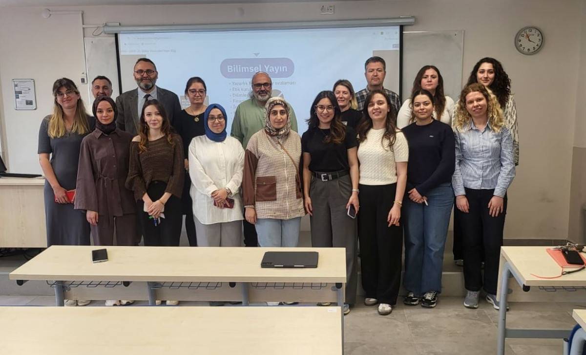 AFSÜ Eczacılık Fakültesi Araştırma ve Geliştirme Komisyonu tarafından AFSÜ Tıp