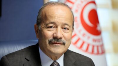 Milliyetçi Hareket Partisi Afyonkarahisar Milletvekili Mehmet Taytak dilekçe komisyonunda ücretli