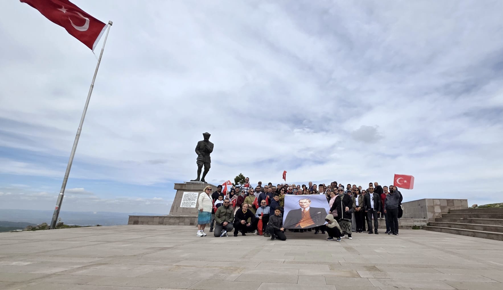 Türk Eğitim Sen Afyonkarahisar Şubesi tarafından 19 Mayıs Atatürk’ü Anma,