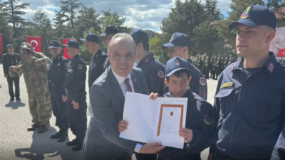 Afyonkarahisar İl Emniyet Müdürü Ahmet Birtan Erol, Engelliler Haftası kapsamında
