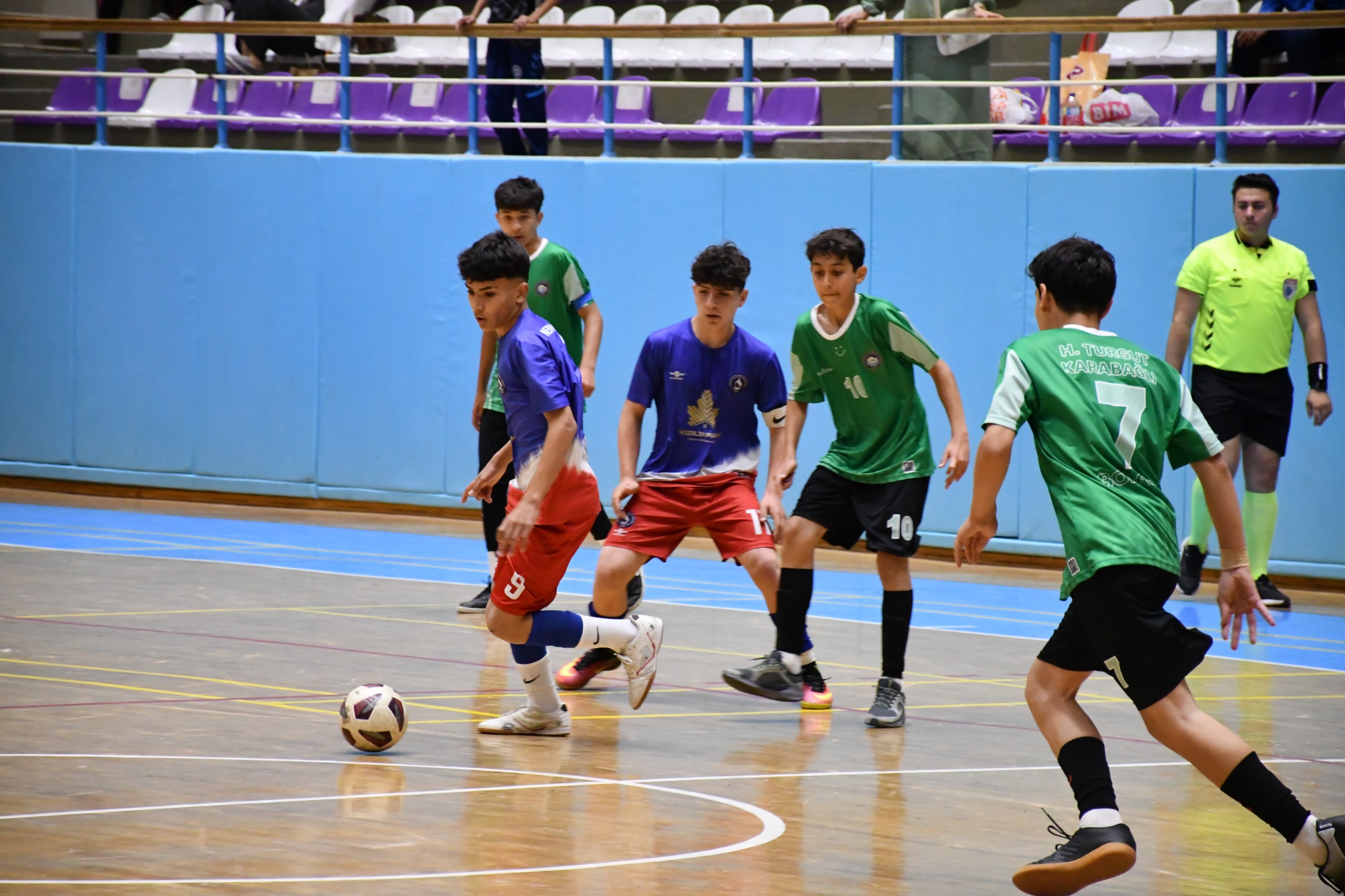 Okul Sporları faaliyetleri kapsamında düzenlenen Futsal Yıldızlar Yarı Final Müsabakaları,