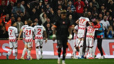 Galatasaray, Trendyol Süper Lig'in 32. haftasında Samsunspor'a deplasmanda 4-1 mağlup