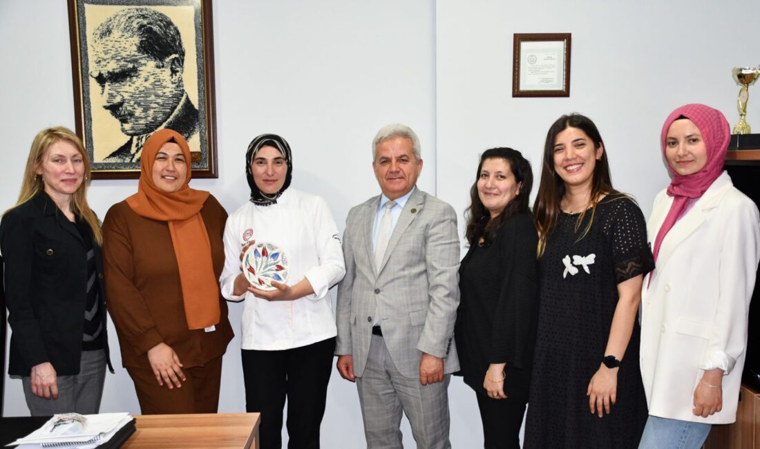 Bacım Sultan Yurt Müdürlüğü ev sahipliğinde düzenlenen programda, Genç Takım