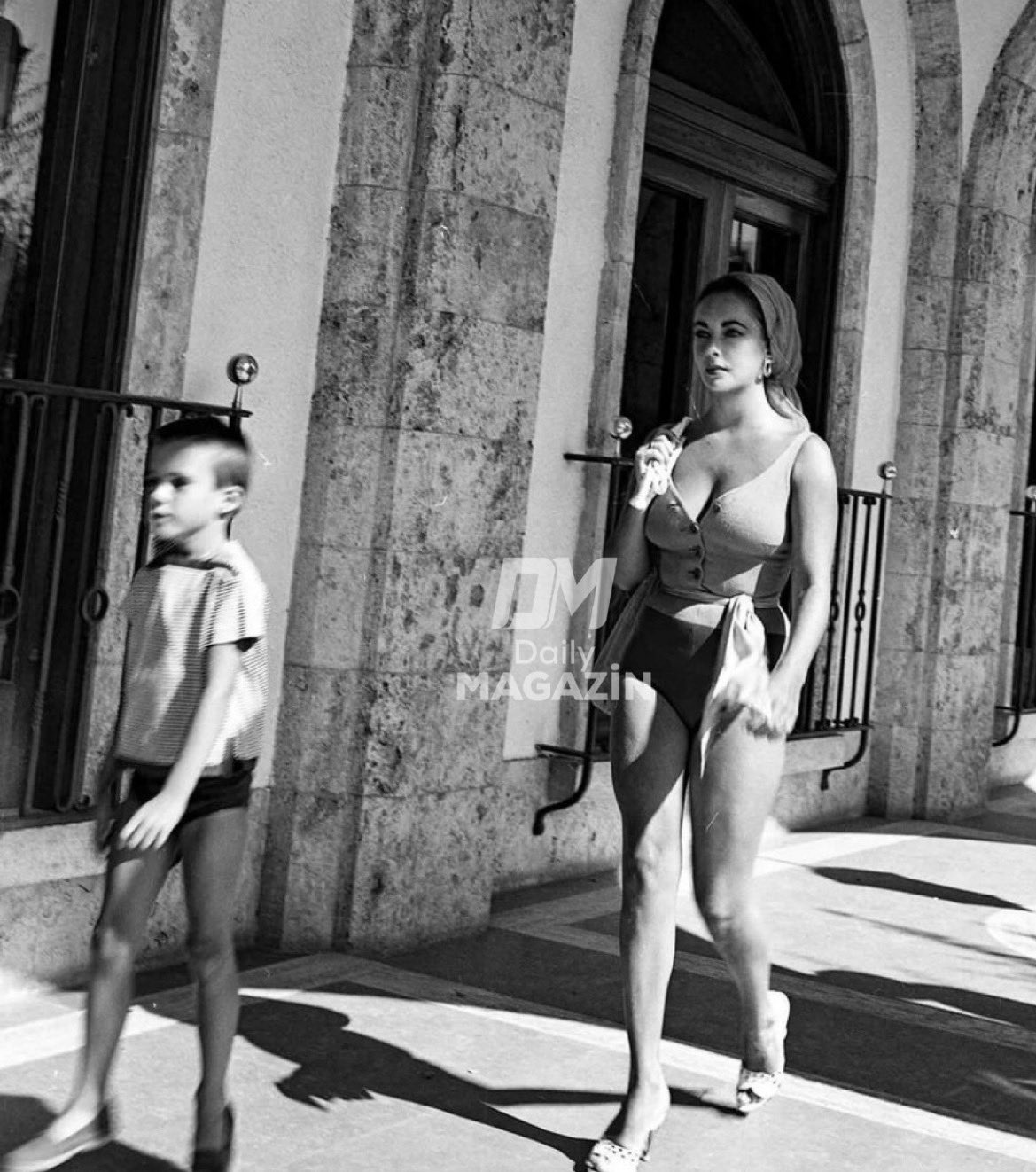 Hollywood’un efsanevi ismi Elizabeth Taylor, Suddenly, Last Summer filminin çekimleri