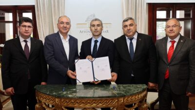 Afyonkarahisar Valiliği'nde düzenlenen törenle, İscehisar ilçesinin eğitim altyapısını güçlendirecek anlamlı