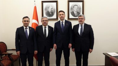 AK Parti Afyonkarahisar Milletvekilleri Ali Özkaya, İbrahim Yurdunuseven ve Hasan