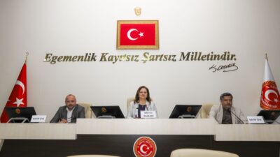 Afyonkarahisar Belediye Başkanı Burcu Köksal, sosyal medya hesabı üzerinden yaptığı