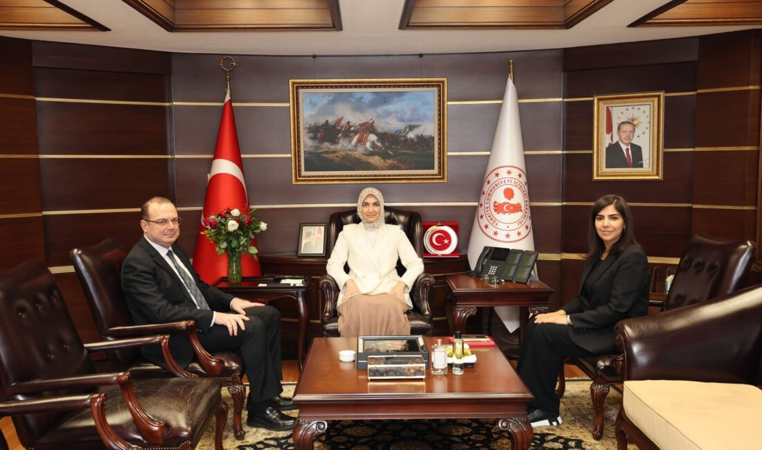 İçişleri Bakan Yardımcısı Doç. Dr. Kübra Güran Yiğitbaşı, Ankara'daki bakanlık