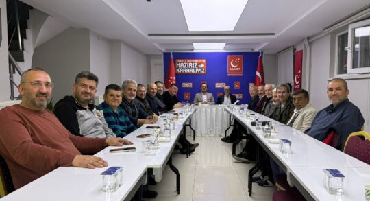 Haftalık İl Yönetim Kurulu Toplantısı’nda teşkilat çalışmalarını değerlendiren Saadet Partisi