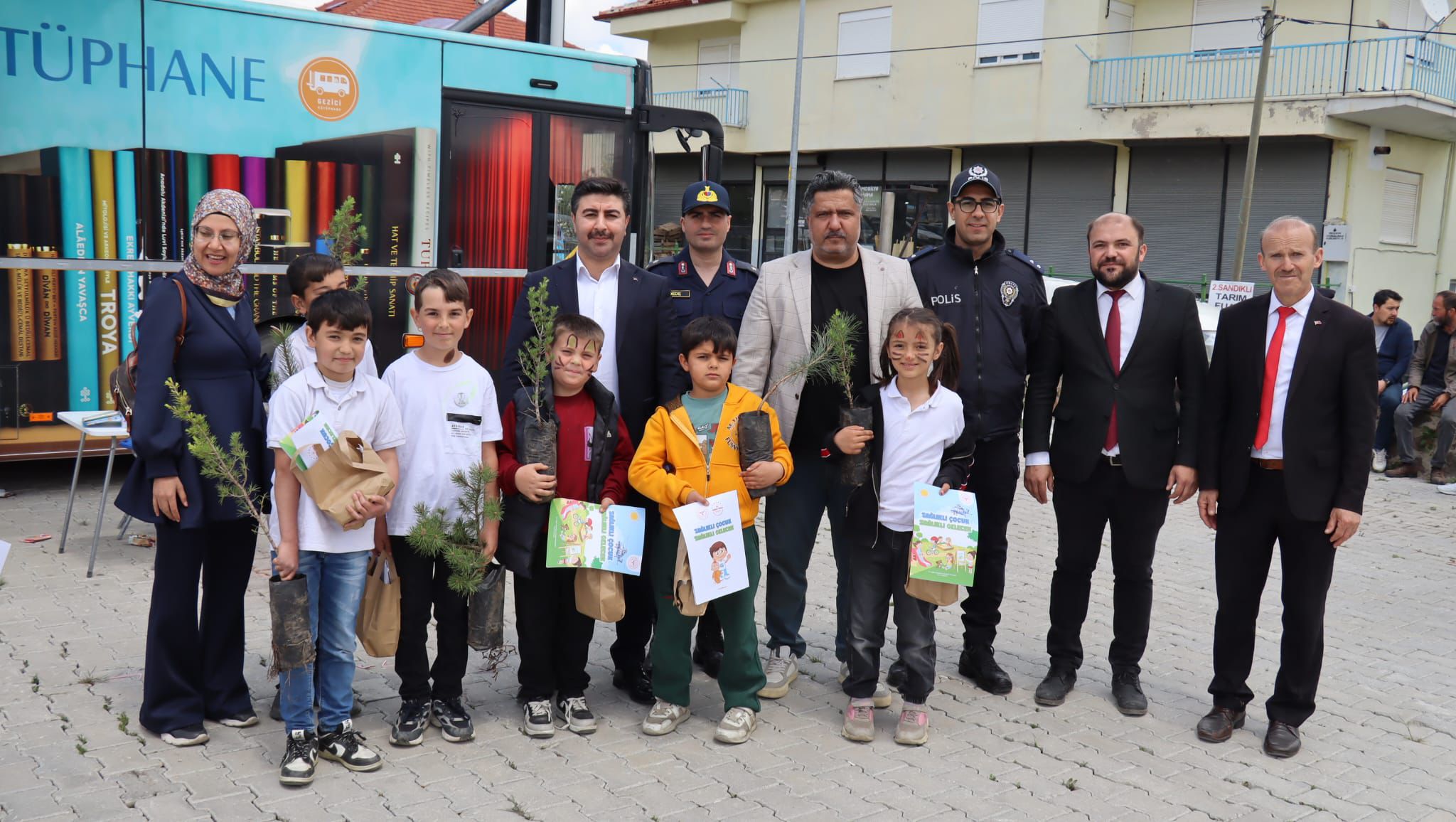 Hocalar Kaymakamlığı himayelerinde, Gençlik ve Spor İlçe Müdürlüğü koordinasyonunda düzenlenen