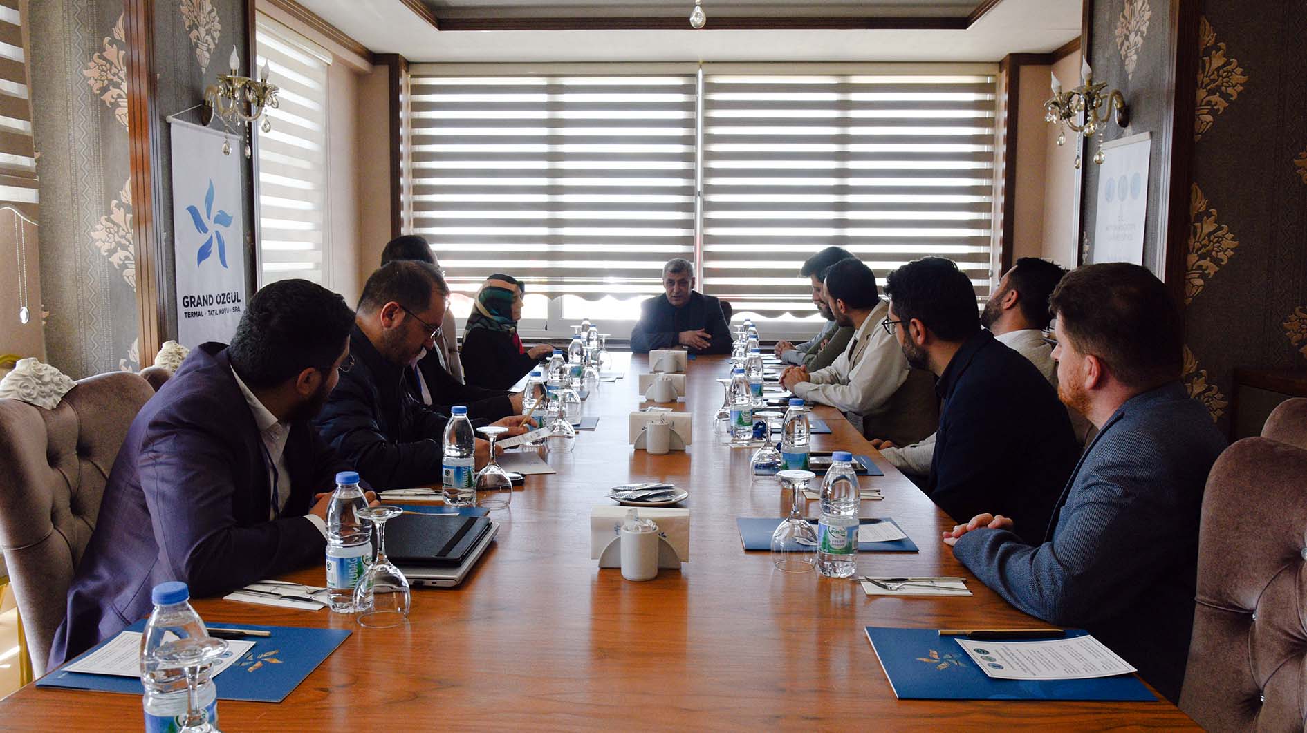 Afyon Kocatepe Üniversitesi (AKÜ) Hukuk Fakültesi ve İlahiyat Fakültesi iş