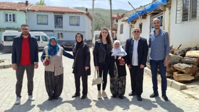 AK Parti Merkez İlçe Başkanı Halit Özdemir, Anneler Günü dolayısıyla