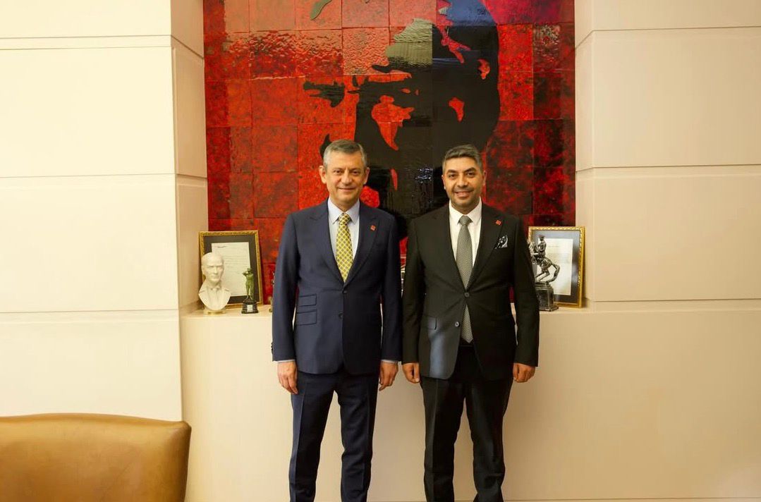 Afyonkarahisar’da CHP İl Yönetim Kurulu, aldığı sürpriz kararla Merkez İlçe