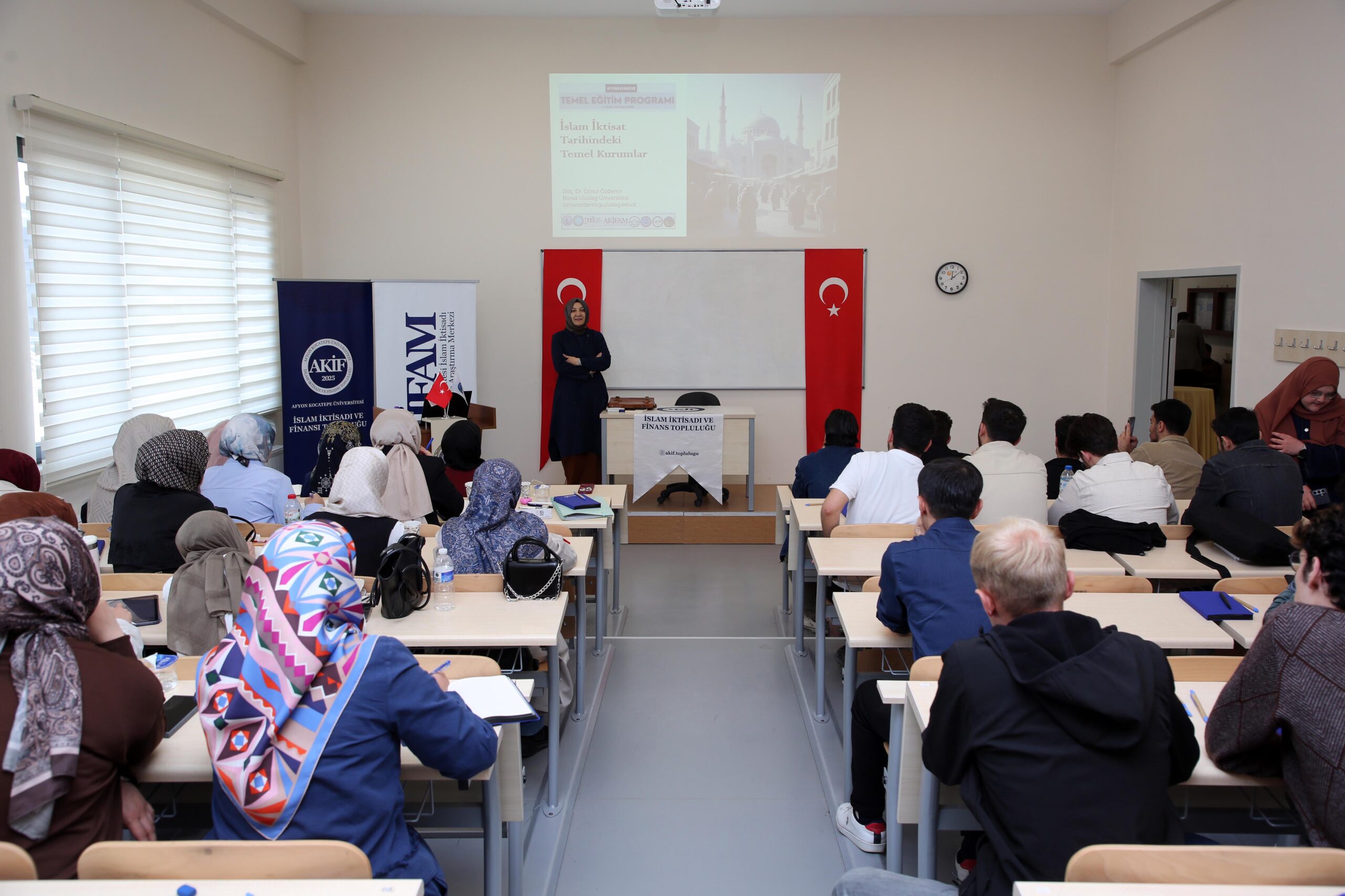 Afyon Kocatepe Üniversitesi (AKÜ) İslam İktisadı ve Finansı Uygulama ve
