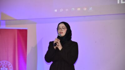 Afyonkarahisar’da düzenlenen Gençler Arası Kültür ve Sanat Yarışmaları kapsamında şiir