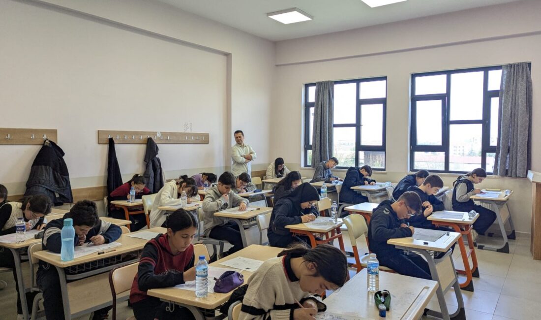 Süleyman Demirel Fen Lisesi tarafından düzenlenen 8. Sınıflar Arası Matematik