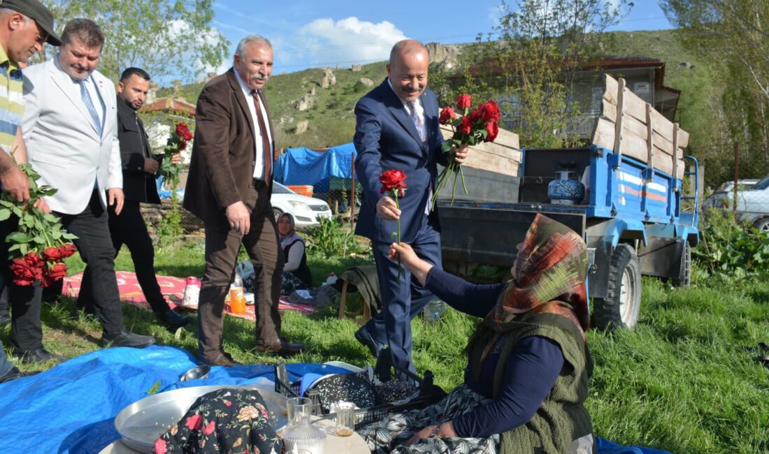 Milliyetçi Hareket Partisi (MHP) Afyonkarahisar Milletvekili Mehmet Taytak, “Yeni yüzyılda