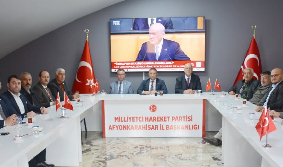 MHP Afyonkarahisar İl Başkanı Ahmet Kahveci başkanlığında gerçekleştirilen toplantıda, Milliyetçi