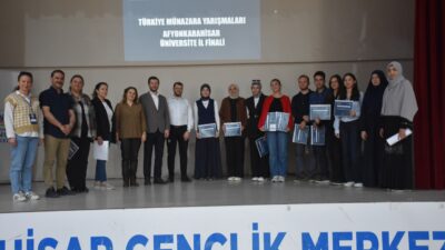 Afyonkarahisar Gençlik Merkezi’nde düzenlenen Türkiye 7. Münazara Ligi İl Finalleri
