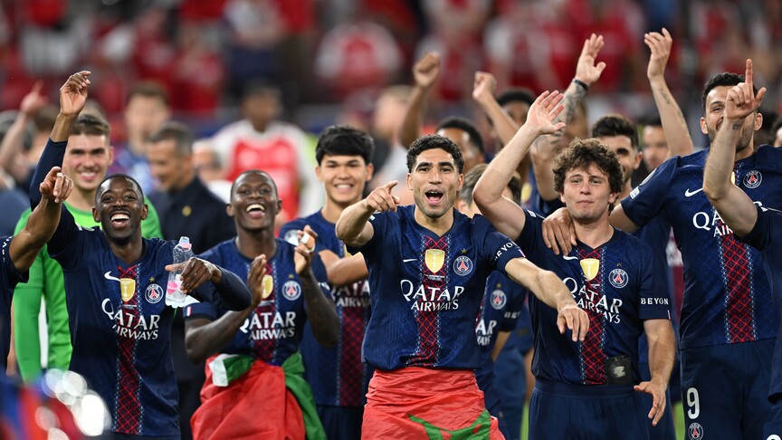 UEFA Şampiyonlar Ligi'nde şampiyon, 10 yıl sonra seri penaltı atışlarıyla
