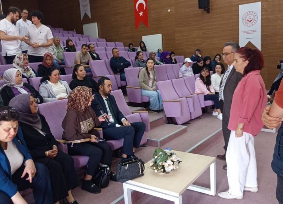 Afyonkarahisar Sağlık Bilimleri Üniversitesi (AFSÜ) Diş Hekimliği Fakültesi (DHF) tarafından,