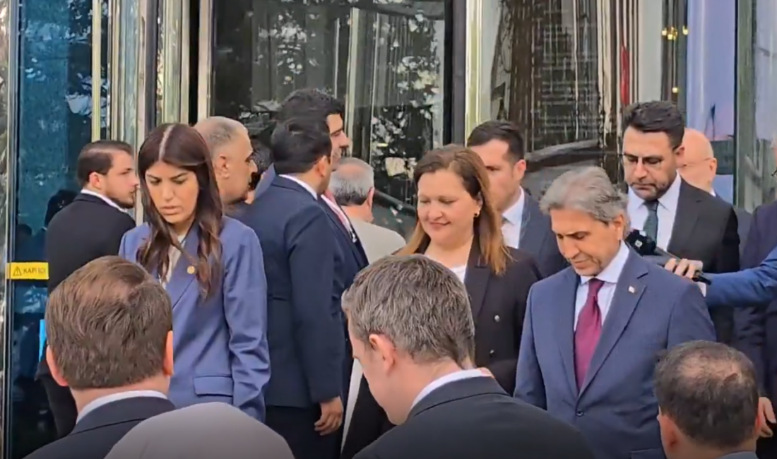 AK Parti Genel Merkezine gelen Afyonkarahisar Belediye Başkanı Burcu Köksal,