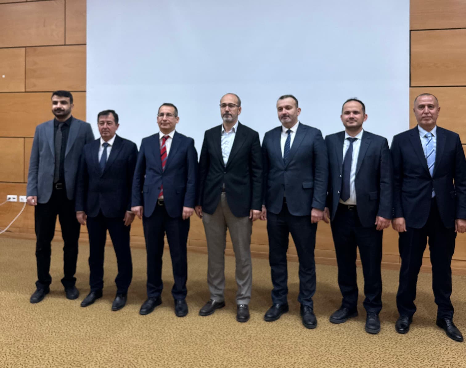Sağlık hizmetlerinin değerlendirilmesi ve geliştirilmesine yönelik toplantı, Afyonkarahisar’da yapıldı. Toplantıda