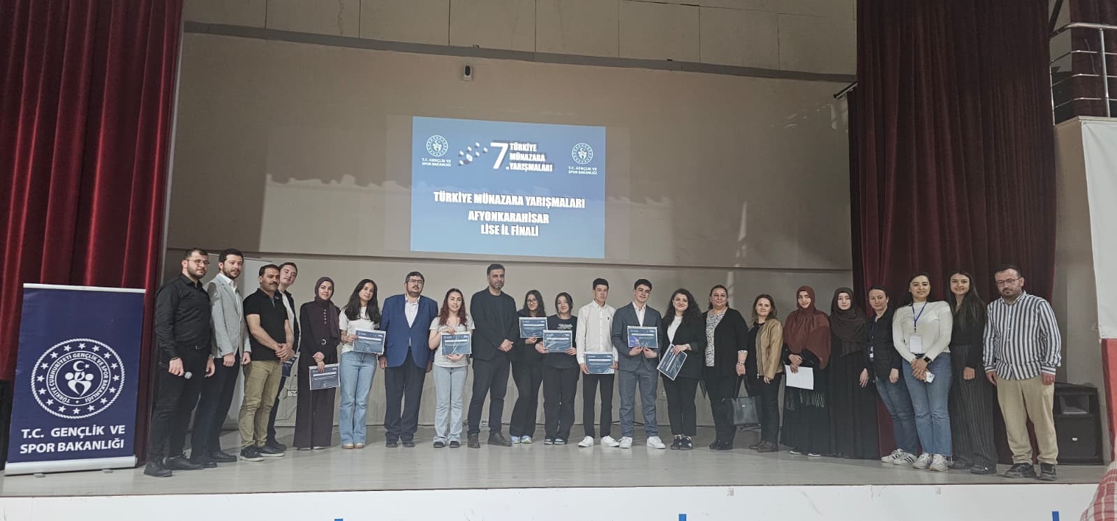 ​Gençlik ve Spor Bakanlığı tarafından düzenlenen Liseler Arası Münazara Yarışması'nda