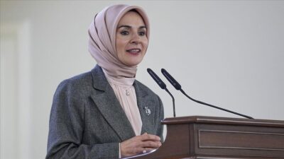 Sosyal Hizmetler Bakanı Göktaş, "Ailelerimizi güçlendiren, annelerimizi destekleyen, çocuklarımızın güvenliğini