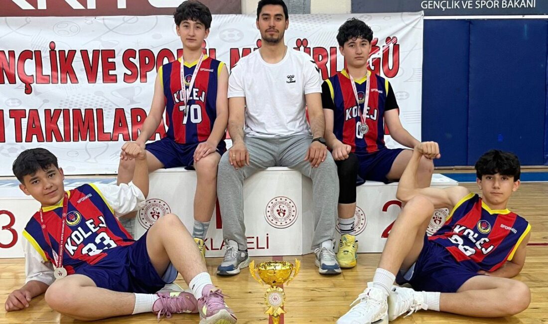 Kırklareli’nde düzenlenen Okul Sporları 3x3 Yıldız Erkekler Basketbol Türkiye Şampiyonası’nda