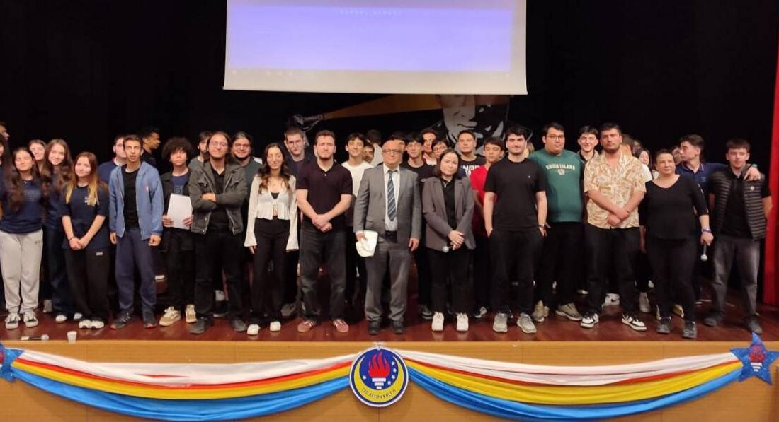 Afyonkarahisar Sağlık Bilimleri Üniversitesi (AFSÜ) sosyal sorumluluk projeleriyle geleceğin hekimlerini