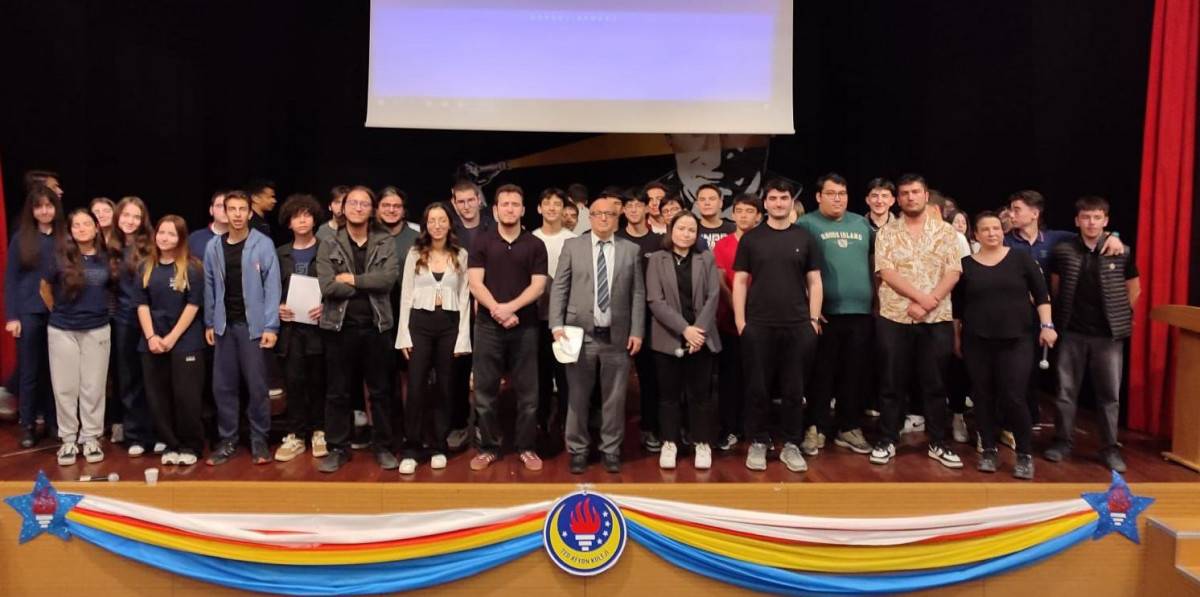 Afyonkarahisar Sağlık Bilimleri Üniversitesi (AFSÜ) sosyal sorumluluk projeleriyle geleceğin hekimlerini