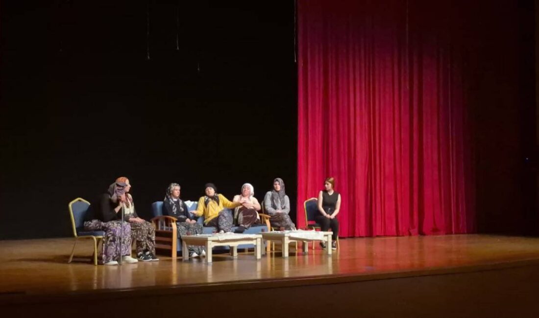 AFSÜ Tiyatro Topluluğu, Akademik Danışmanı Eczacılık Fakültesi Analitik Kimya Ana