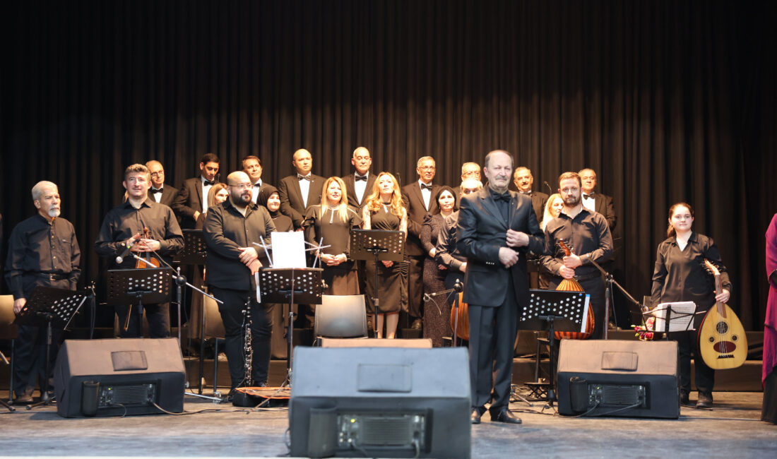 Afyonkarahisar Belediyesi Musiki Eğitim Merkezi, sanatseverleri Türk Sanat Müziği’nin seçkin