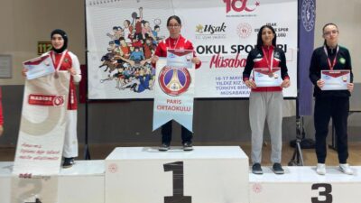 Afyonkarahisarlı sporcular, Uşak’ta düzenlenen Okullararası Küçükler ve Yıldızlar Türkiye Karate