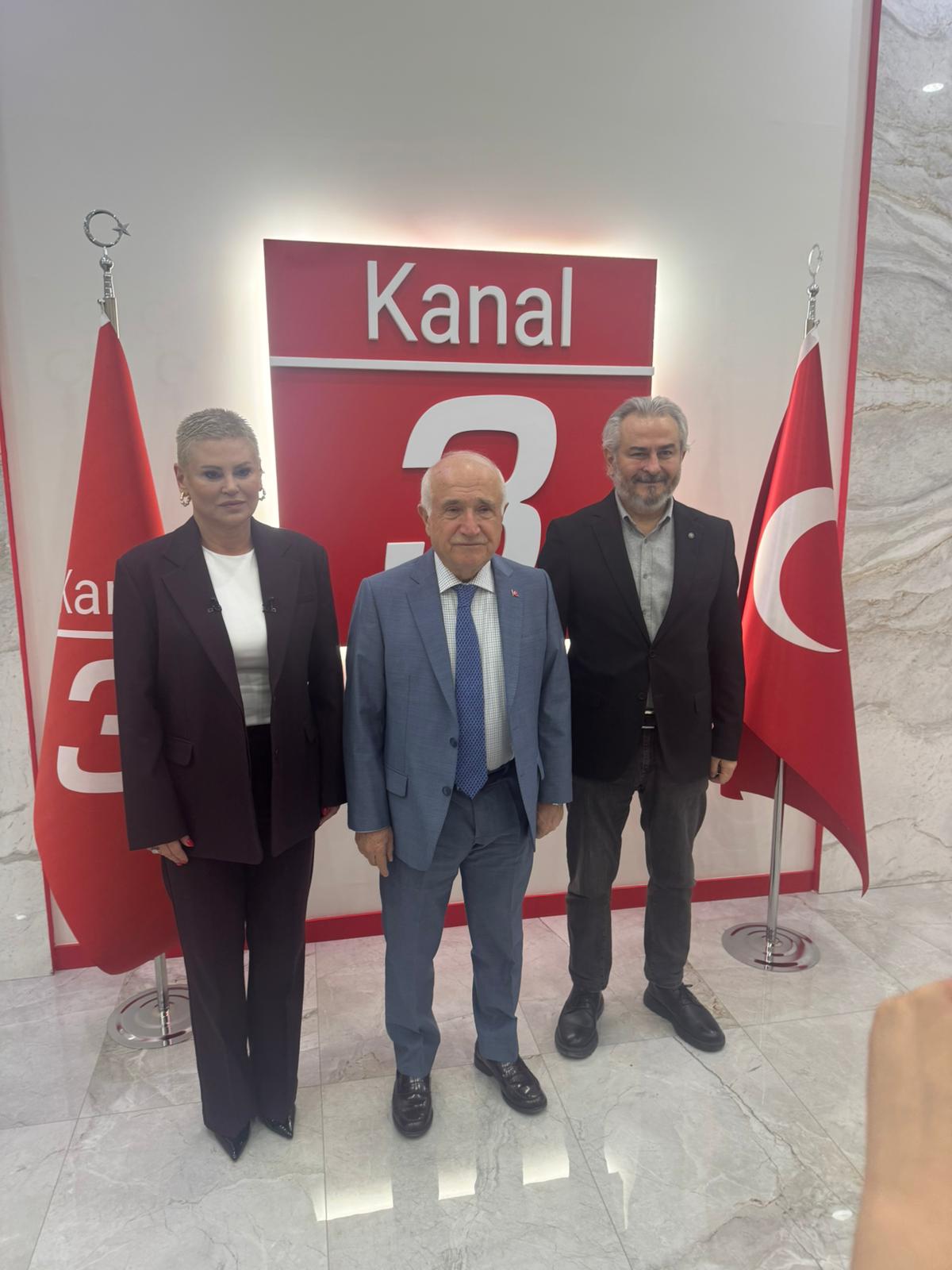 Türk siyasetinin duayen ismi Cemil Çiçek "Deniz’le Konuşulmayanlar" programında öğrencilik