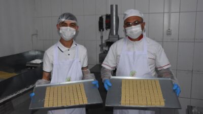 Afyonkarahisar'da glütensiz gıda ürünleri üzerine Ar-Ge çalışmaları yürüten şekerleme ustası