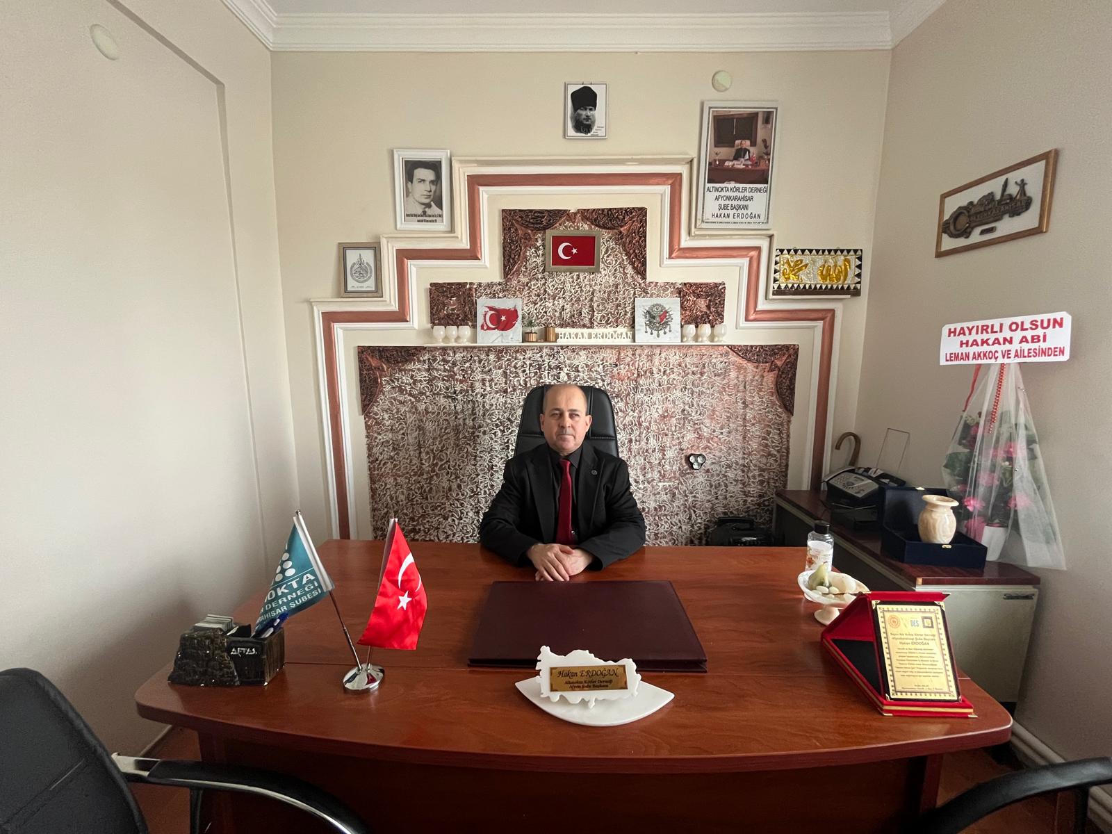 Altı Nokta Körler Derneği Afyonkarahisar Şube Başkanı ve Eğitimden Sorumlu