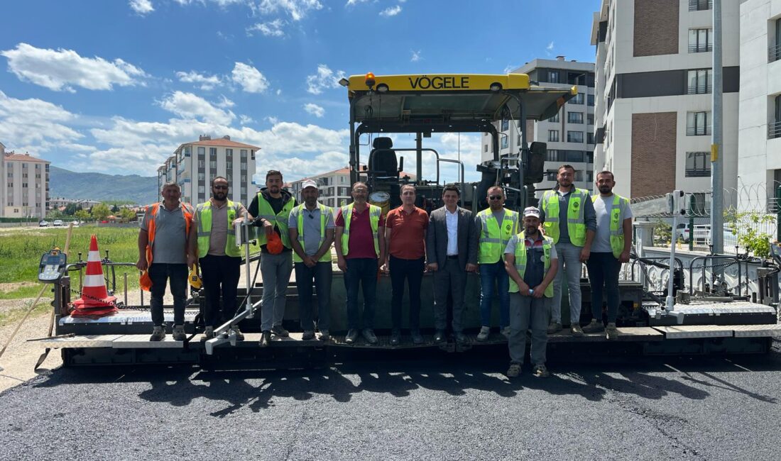Afyonkarahisar Merkez Dörtyol Mahallesi’nde belediye ekipleri tarafından yürütülen geniş kapsamlı