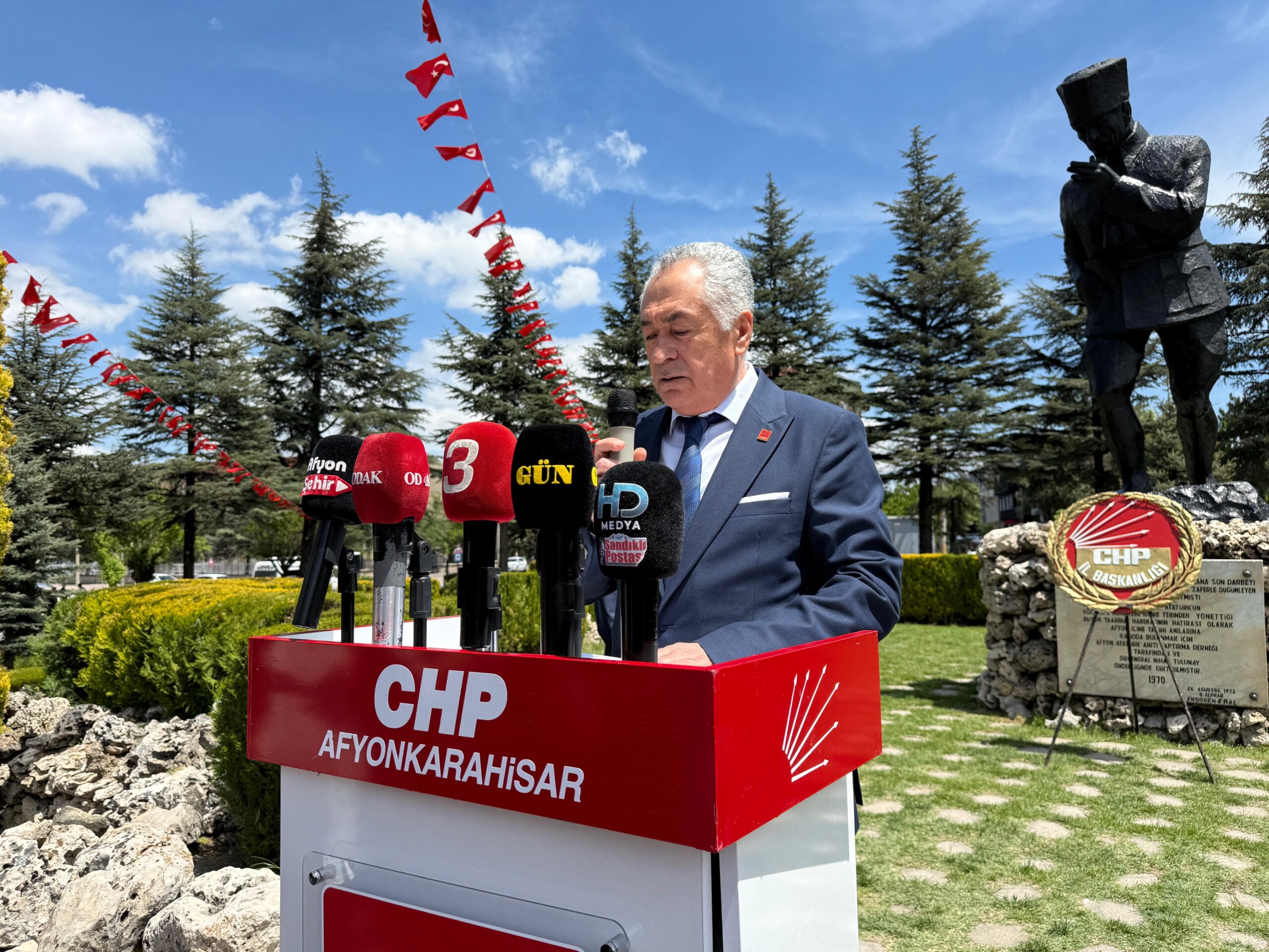Afyonkarahisar'da 19 Mayıs Atatürk’ü Anma, Gençlik ve Spor Bayramı kutlamaları