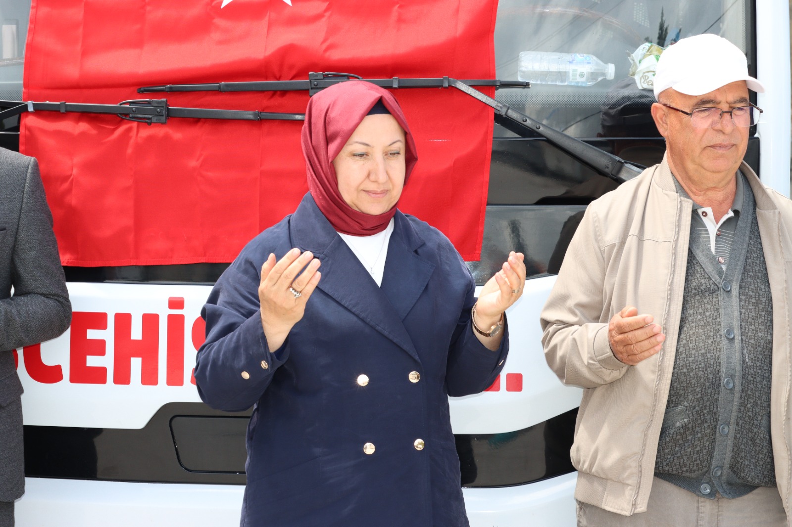 Afyonkarahisar’ın İscehisar ilçesinde, belediyenin toplu ulaşım ağını genişletmek ve vatandaşlara
