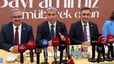  Afyonkarahisar Valisi Dr. Naci Aktaş, huzurlu bir bayram geçirilmesi için