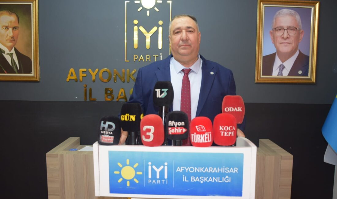 İYİ Parti Afyonkarahisar İl Başkanı Muhammet Mısırlıoğlu, Kurban Bayramı dolayısıyla