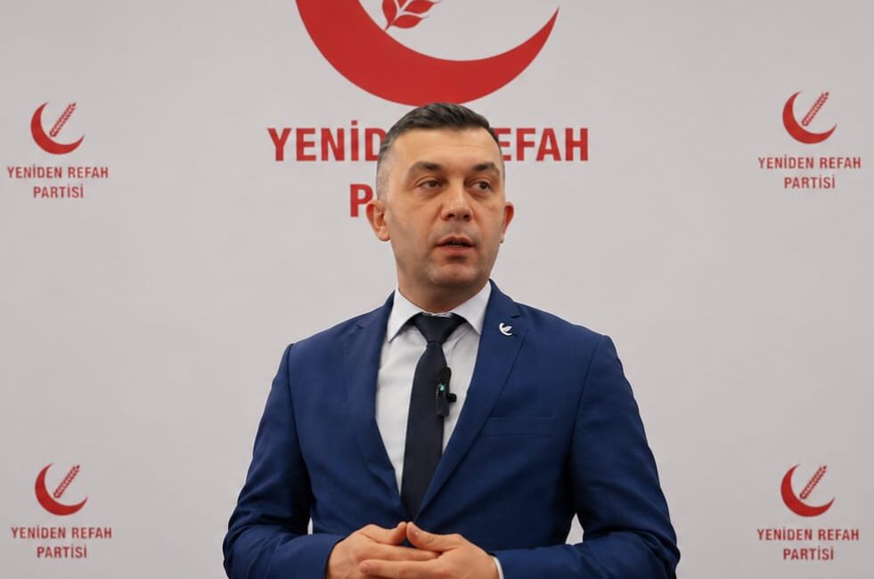 Yeniden Refah Partisi (YRP) Afyonkarahisar İl Başkanı Fehmi Güray Çakır: