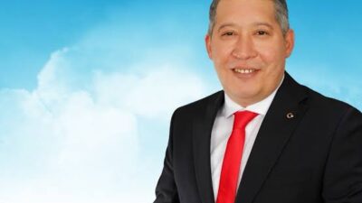 Dinar Belediye Başkanı Veysel Topçu’nun Cumhuriyet Halk Partisi’nden istifa ettiği