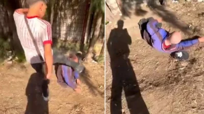 İzmir’de sokakta uyuyan yaşlı bir adama saldırıp o anları sosyal