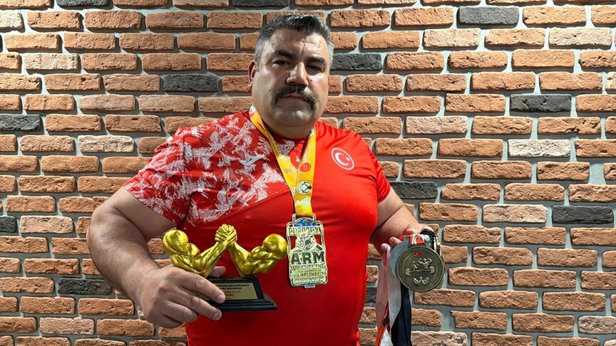 Konya'da güvenlik personeli olarak çalışan Mustafa Altuntaş, Masterler Atmalar Türkiye